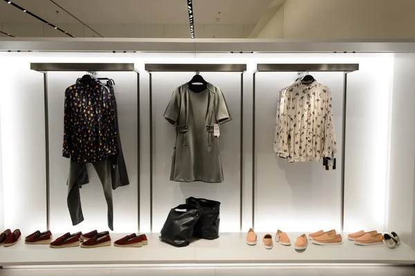 Zara tienda interior — Foto de Stock