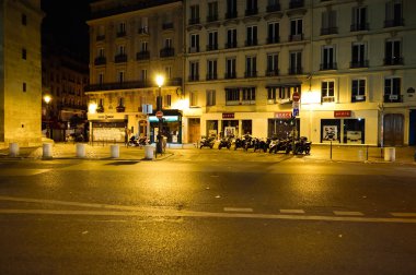 Paris gece, Fransa