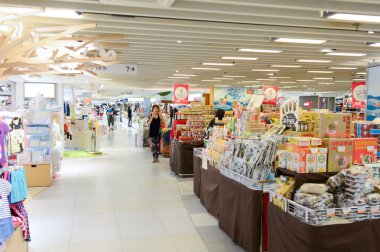 Yeni şehir Plaza iç