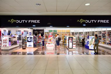 Prag Havaalanı'nda mağaza