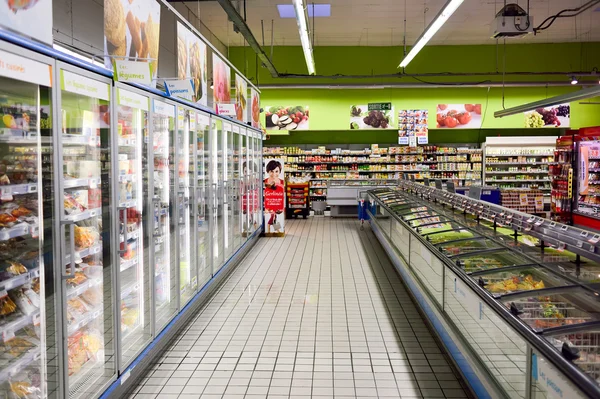 Gewoon markt supermarkt interieur — Stockfoto