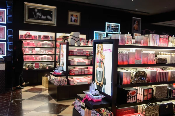 Victoria 's Secret tienda interior — Foto de Stock