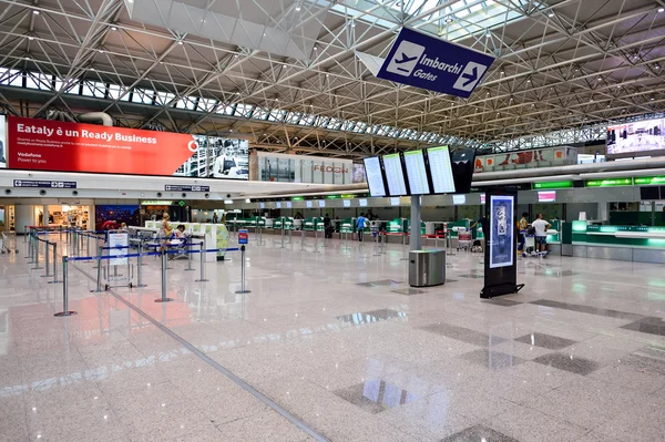 Aeropuerto de Fiumicino interior — Foto de Stock