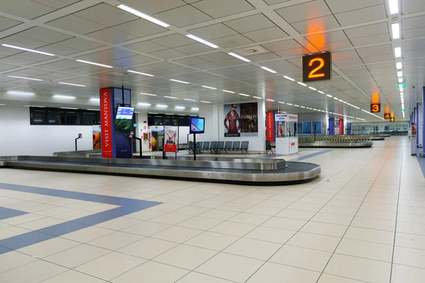 Aéroport de Vérone intérieur . — Photo