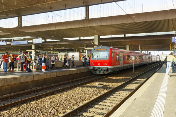 Gare de l'aéroport de Dusseldorf — Photo