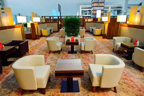 Interior do lounge da classe executiva Emirates — Fotografia de Stock