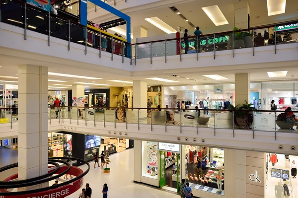 Centro comercial interior en Bangkok —  Fotos de Stock