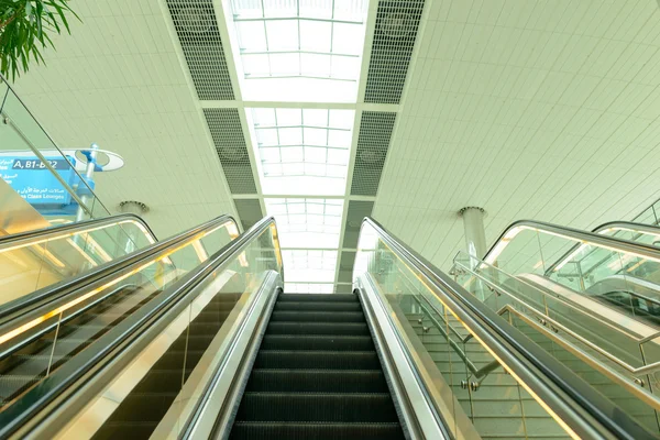 Dubai international Airport interior — Stock Photo, Image