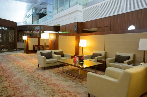 Interior do lounge da classe executiva Emirates — Fotografia de Stock