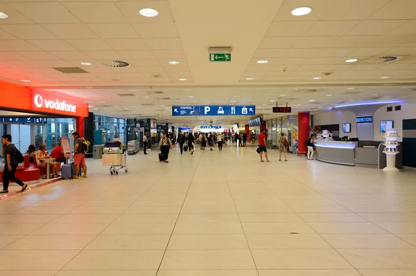 Aeroporto de Praga interior — Fotografia de Stock