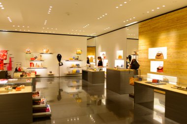 butik iç alışveriş merkezi
