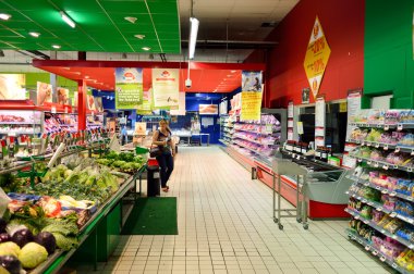 Sadece Market Süpermarket iç