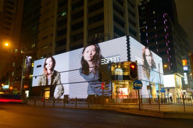 Tsim Sha Tsui street gece