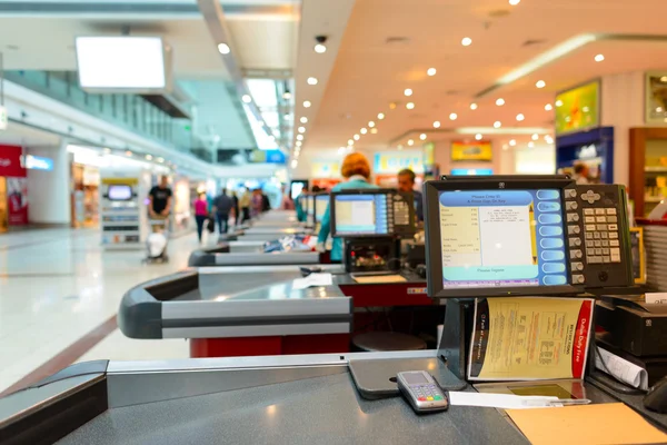 Escrivaninha em Dubai Duty Free — Fotografia de Stock