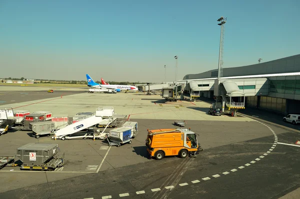 Міжнародний Аеропорт Прага — стокове фото