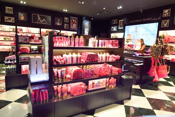 Victoria 's Secret store interior — стоковое фото