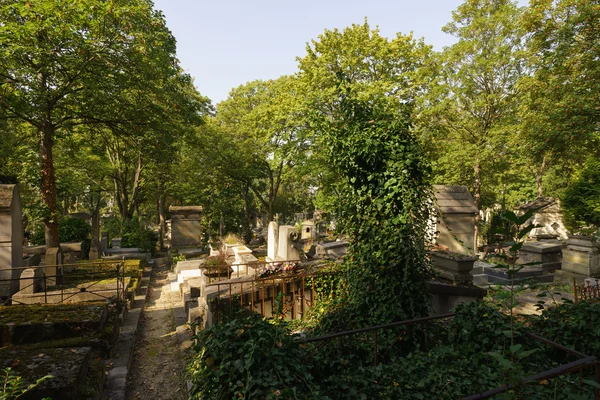 Pere Lachaise Cemetery — Stock Photo, Image