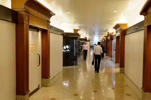 Interno del centro commerciale — Foto Stock