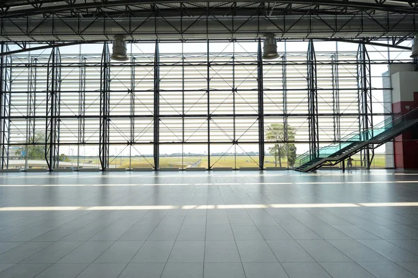 Flygplatsen i Prag interiör — Stockfoto