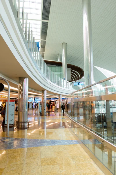 Dubai International Airport interior — Stock Photo, Image