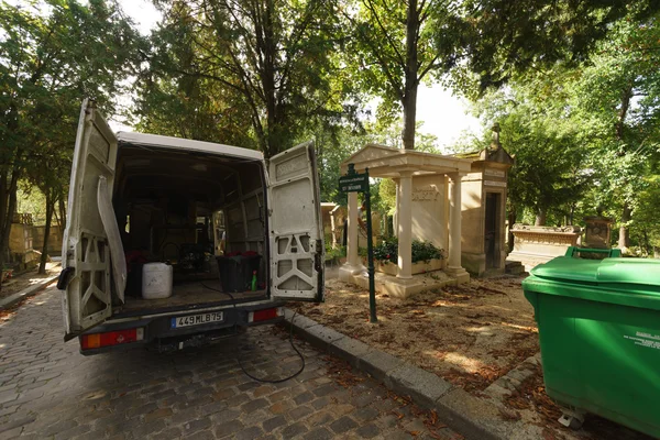 Pere Lachaise Cemetery — Stock Photo, Image