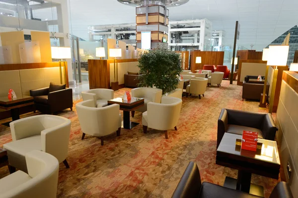 Interior do lounge da classe executiva Emirates — Fotografia de Stock