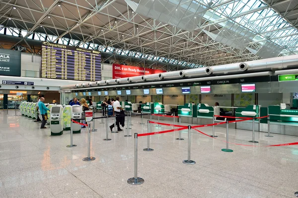 Aeroporto di Fiumicino interno — Foto Stock