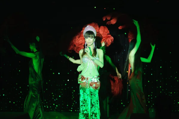 Spettacolo di cabaret Moulin Rose Phuket — Foto Stock