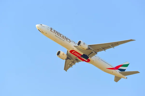 Emirates Boeing 777 take off