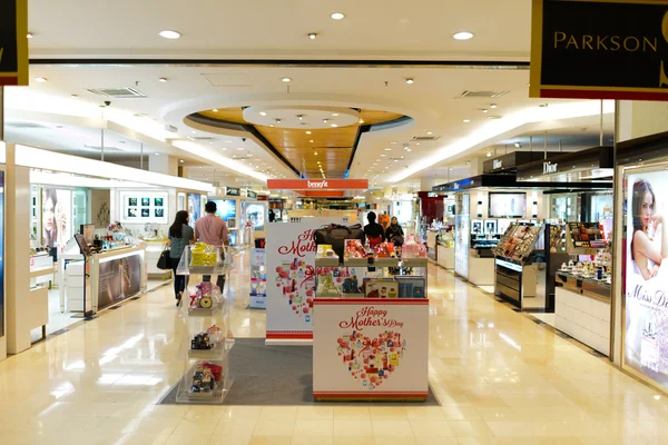 Pusat perbelanjaan di Menara Kembar Petronas — Stok Foto