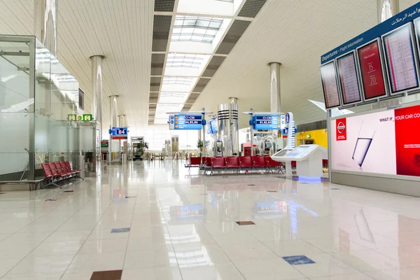 Aéroport international de Dubaï intérieur — Photo