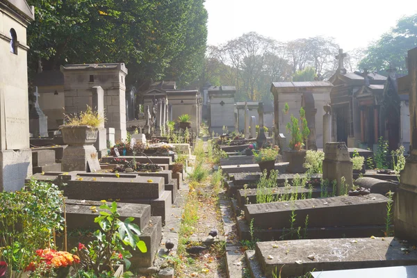 Pere Lachaise Cemetery — Stock Photo, Image