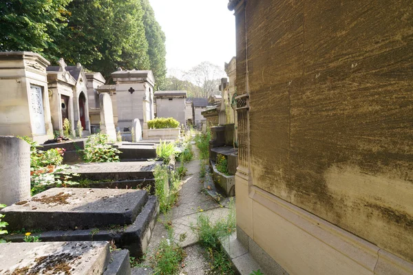 Pere Lachaise Cemetery — Stock Photo, Image