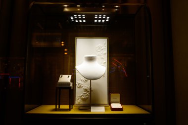 mücevher mağaza shopwindow