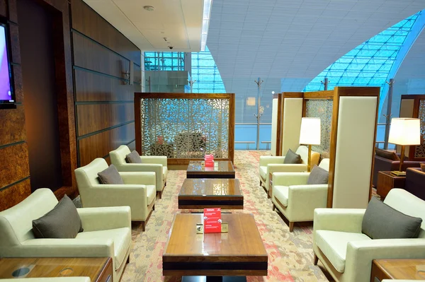Emirates business class lounge belső — Stock Fotó