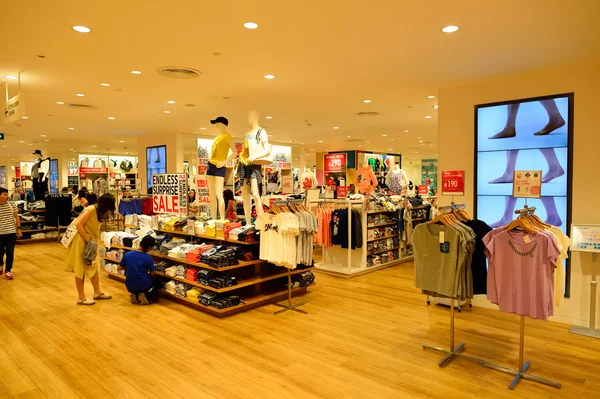 Centro comercial interior en Bangkok — Foto de Stock