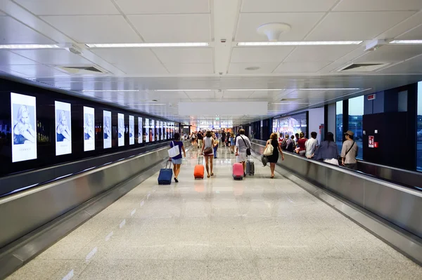 Fiumicino Airport interior — Stockfoto