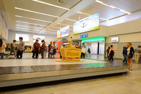 Flughafen des Prager Landesinneren — Stockfoto