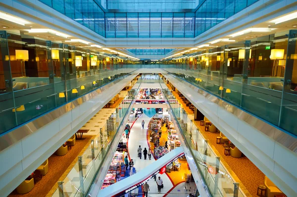 Aeropuerto Internacional de Dubai interior —  Fotos de Stock