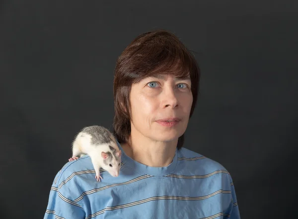 쥐와 초상화 — 스톡 사진