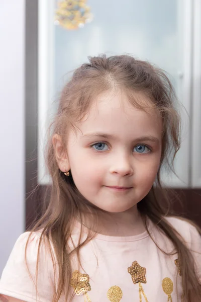 Little girl with blue eyes — Stock Photo, Image