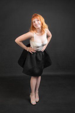 neşeli bir kız portresi