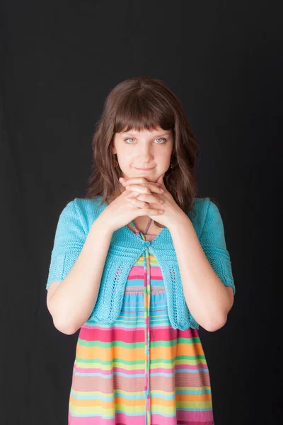 Retrato Estúdio Uma Menina Vestido Brilhante — Fotografia de Stock