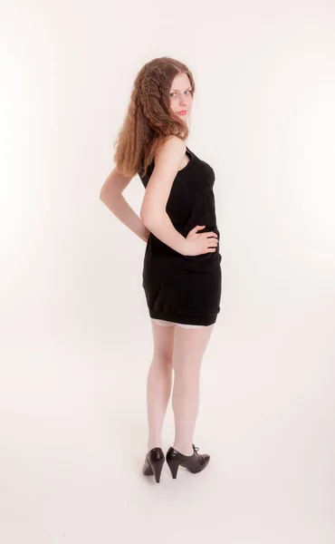 Retrato Estúdio Menina Adolescente Vestido Preto — Fotografia de Stock
