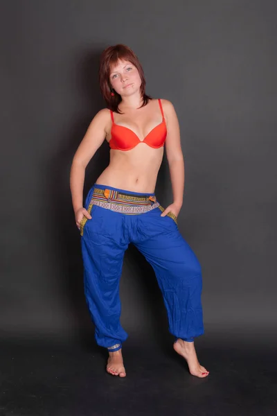 Studio Portrait Woman Blue Bloomers — Stock Photo, Image