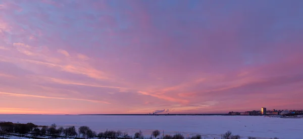 Zonsondergang in de heldere winter — Stockfoto