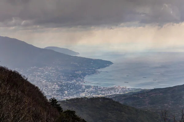 Rain on the sea coast — Stock Photo, Image