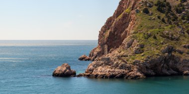 Cliff bir deniz feneri ile