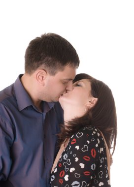 sevgi dolu çift öpüşme