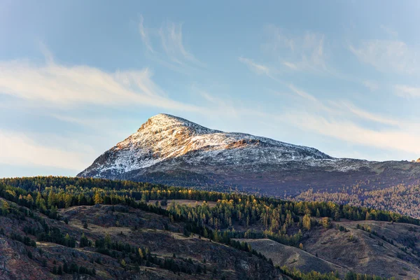 Pico de montaña — Foto de Stock